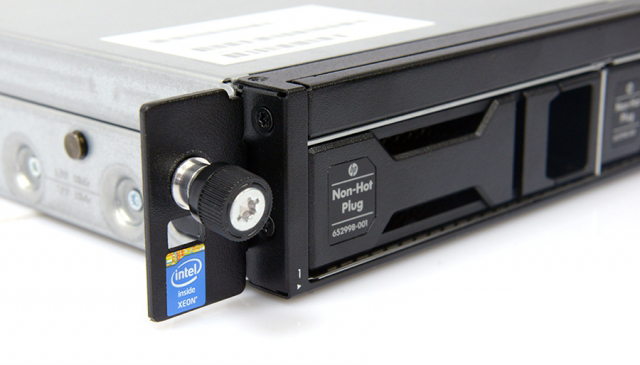 HP DL320e G8 2
